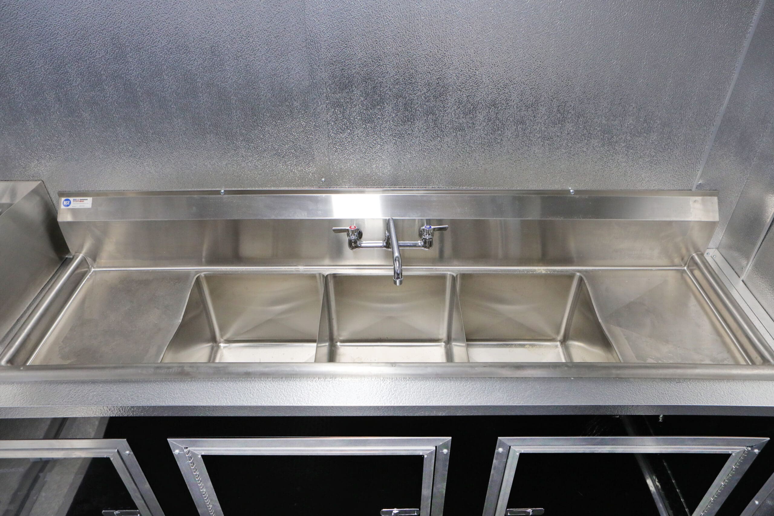 Your Essential Food Truck Cleaning Checklist